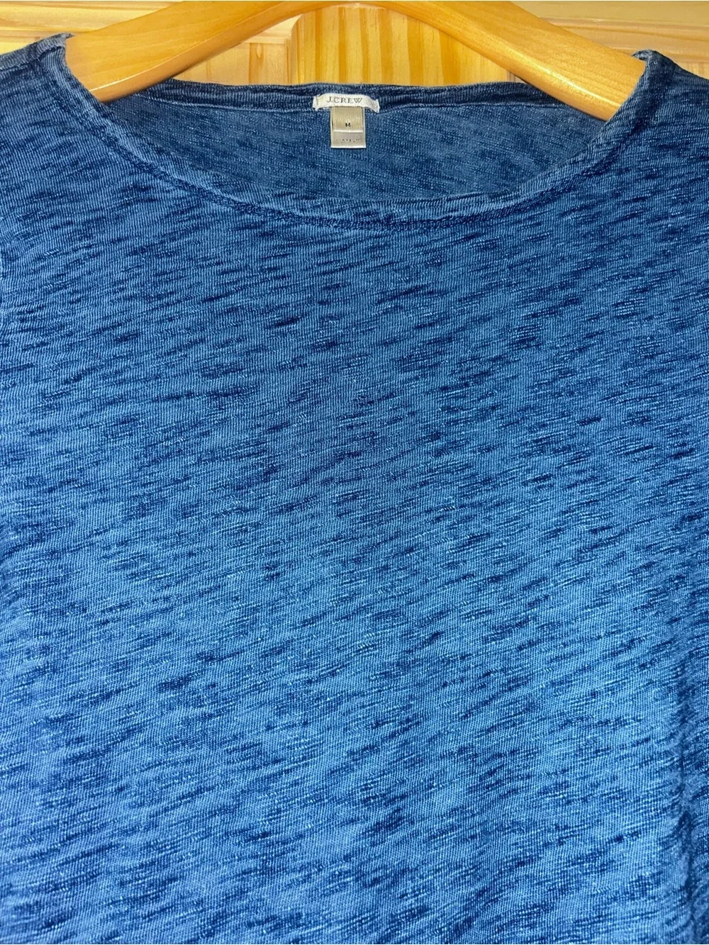J.Crew Blue long sleeve shirt with subtle marbled texture, size M #jcrew #preppy